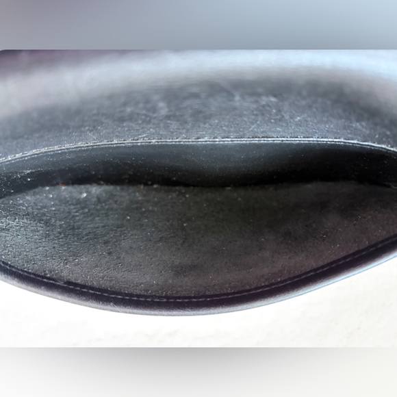 Vintage Hunt Club Black Leather Crossbody Bag - Picture 10 of 16